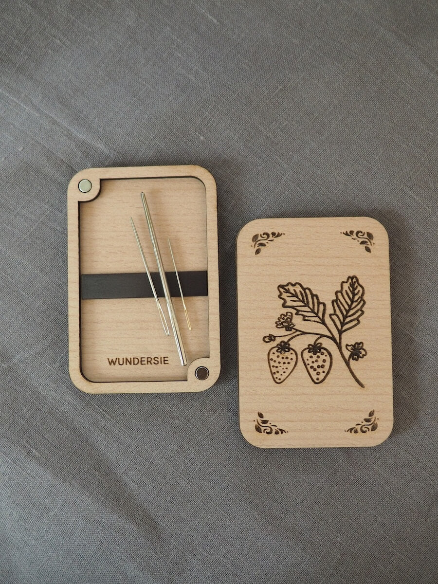 Magnetisches Nadeletui aus Buchenholz