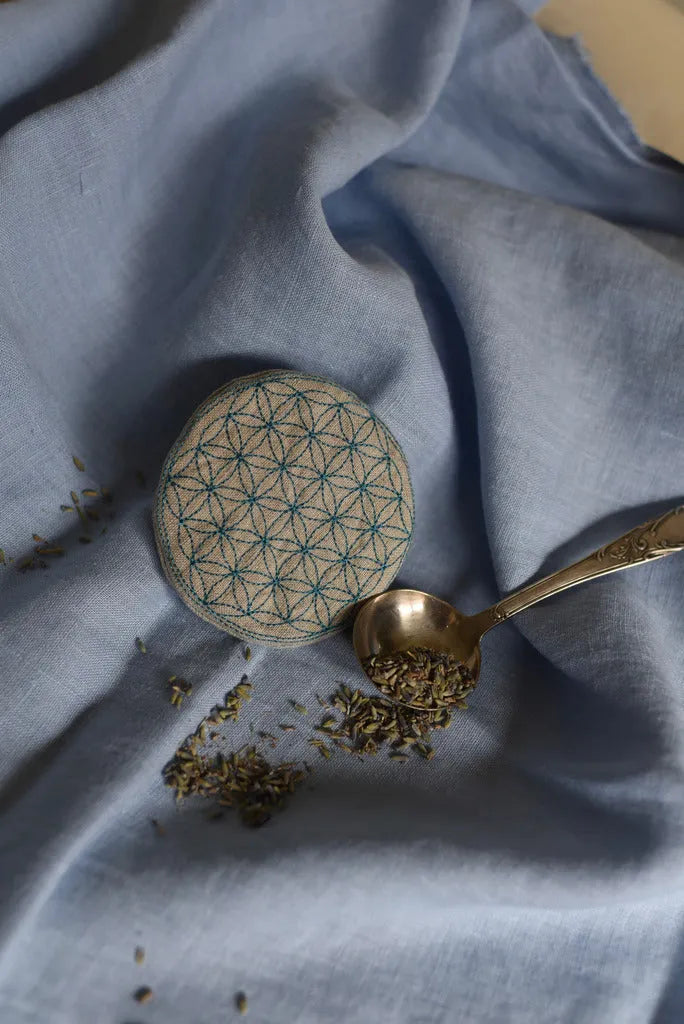 Lavendelkissen zur Mottenabwehr - Blume des Lebens bauer Traum Lavendel